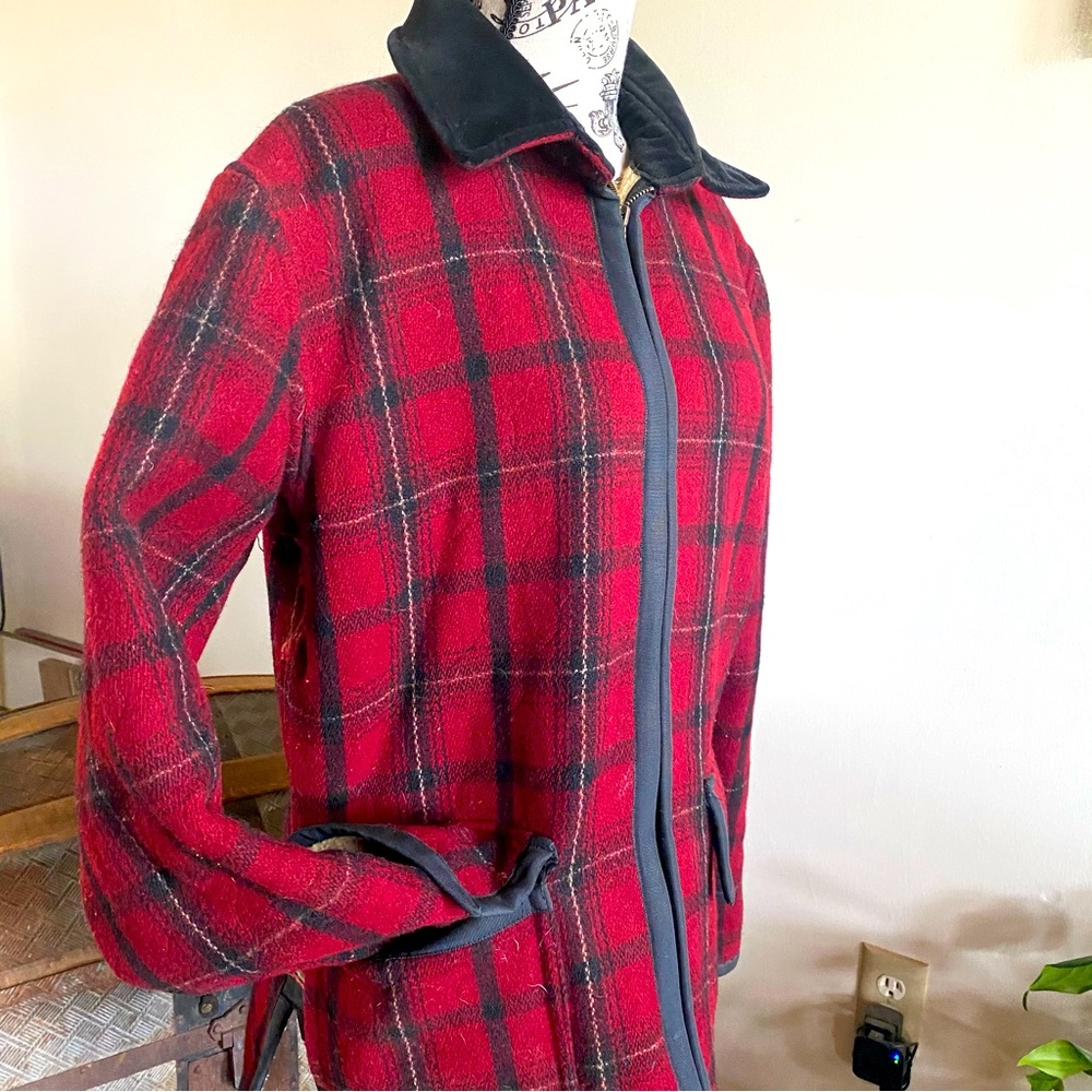Wool Woman’s Red Plaid Winter Coat Size Medium Hunter Riding Casual Driver